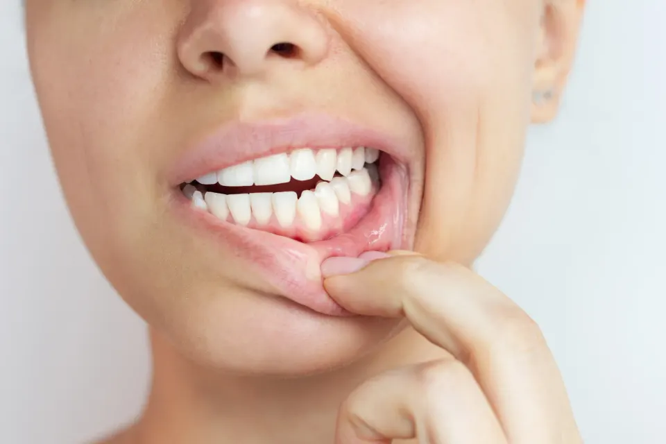 Abstract soft gradient background representing dental restoration and oral health